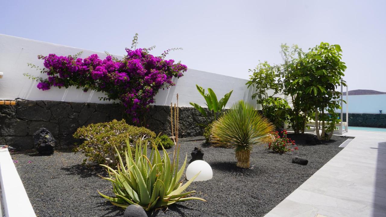 Villa Patricia Playa Blanca Exterior foto